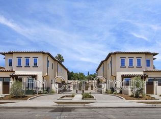 374 Hamilton St #B-101, Costa Mesa, CA 92627