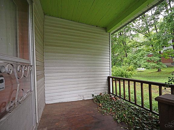 5th image of 1621 Raglan St