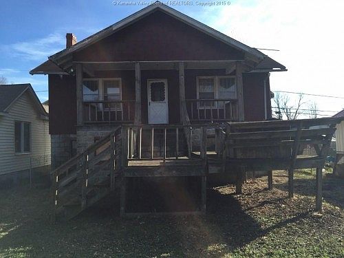 1st image of 152 11th Ave