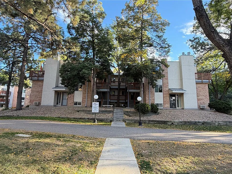 2835 S Monaco Street Pkwy #4-302