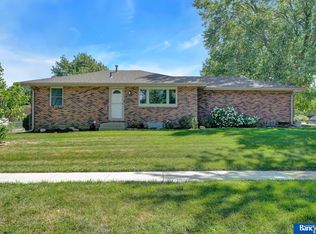 3110 S 52nd St, Lincoln, NE 68506