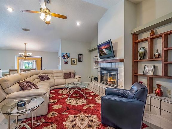 4th image of 2518 Wood Oak Dr