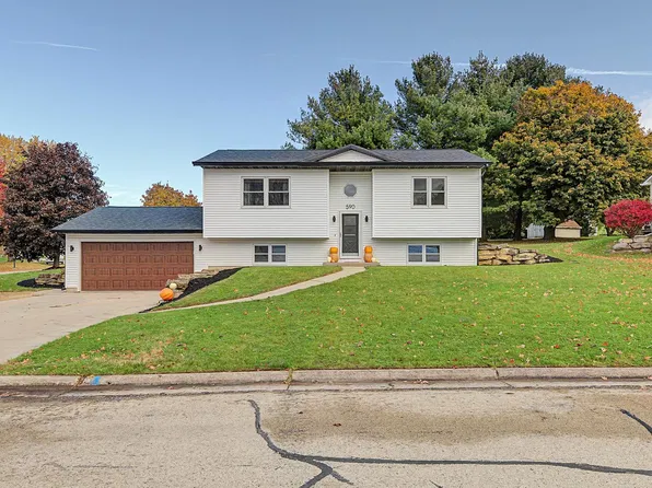 590 Summit Ave, Monticello, WI 53570