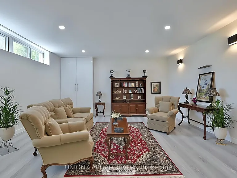 383 Neal Dr — Photo 32