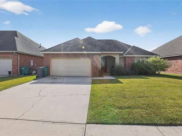 114 Cypress Sunset Dr, Broussard, LA 70518
