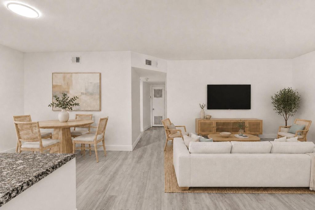 651 PINE Drive #204, photo 6
