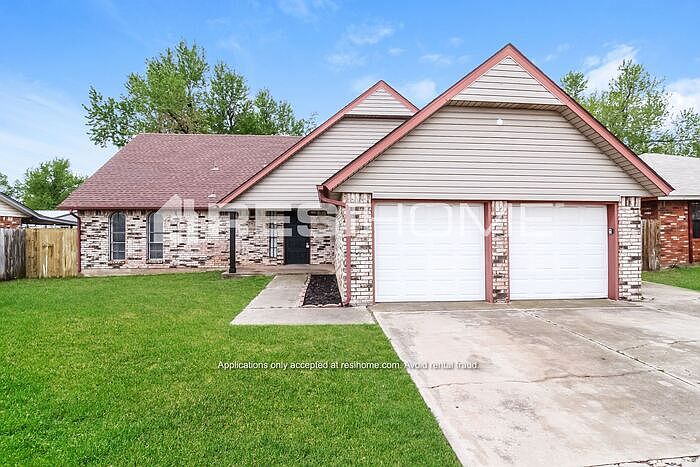 1st image of 1209 S Avery Dr