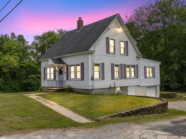 492 Roosevelt Trail, Casco, ME 04015