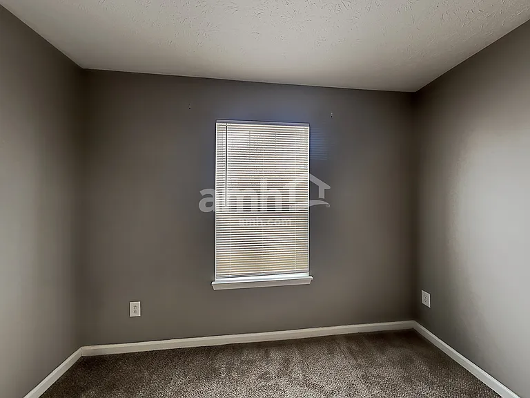 10632 Landsbrook Run N — Photo 12