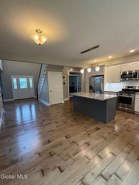 5th image of 55 Kent Place