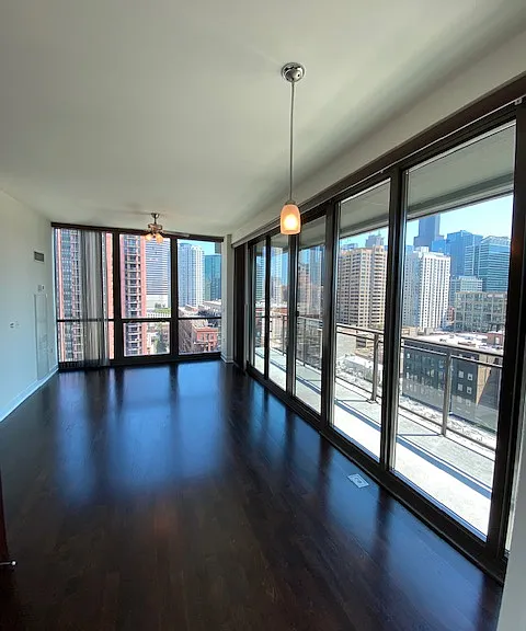 660 W Wayman St #803 — Photo 3