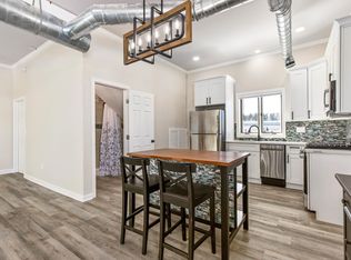 61 Lafayette Rd #1, Hampton, NH 03842