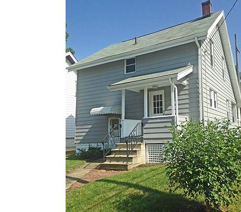 3rd image of 1006 Sackett Ave