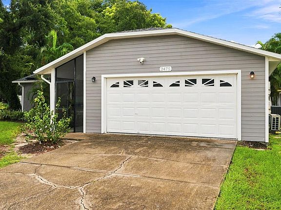 3rd image of 2475 GULFBREEZE CIRCLE