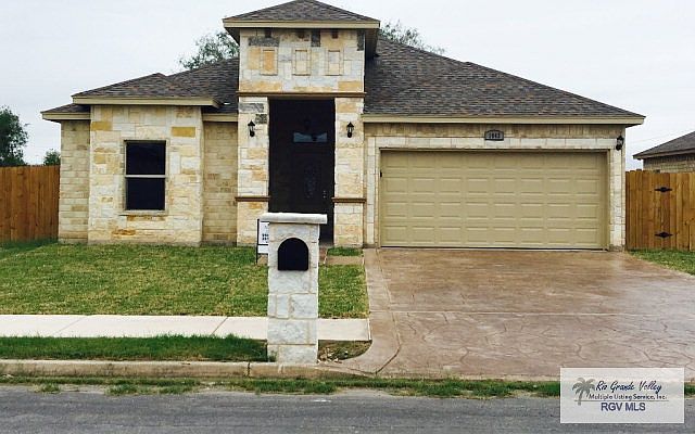 1st image of 1042 Arroyo Cir