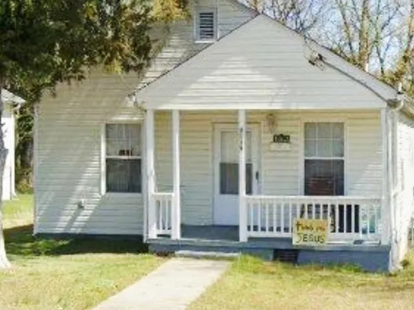 4119 Rosa St, Winston Salem, NC 27105