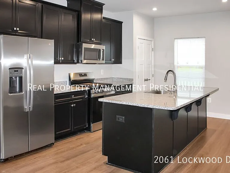 2061 Lockwood Dr — Photo 8