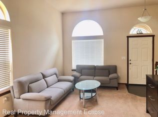 10306 Holly Dr, Everett, WA 98204