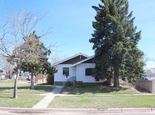 121 W 8th St, Cheyenne, WY 82007