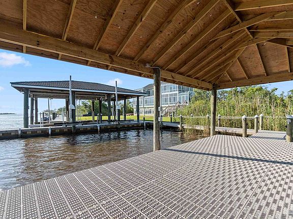 5th image of 3740 Mackey Cove Dr