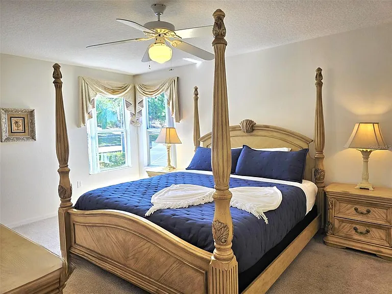 1027 Balmoral Dr — Photo 23