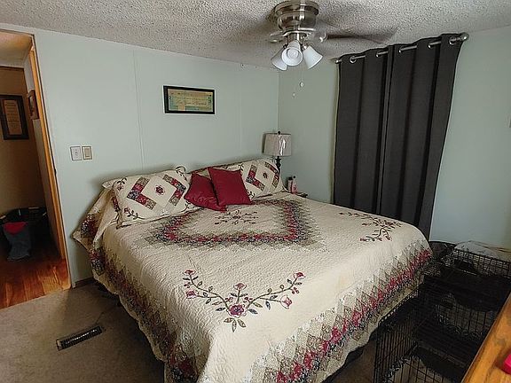 4th image of 1806 Tangerine Ct