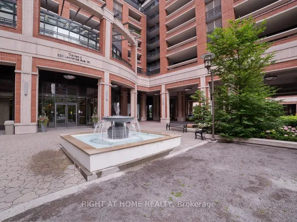 830 Lawrence Ave W, Toronto, ON