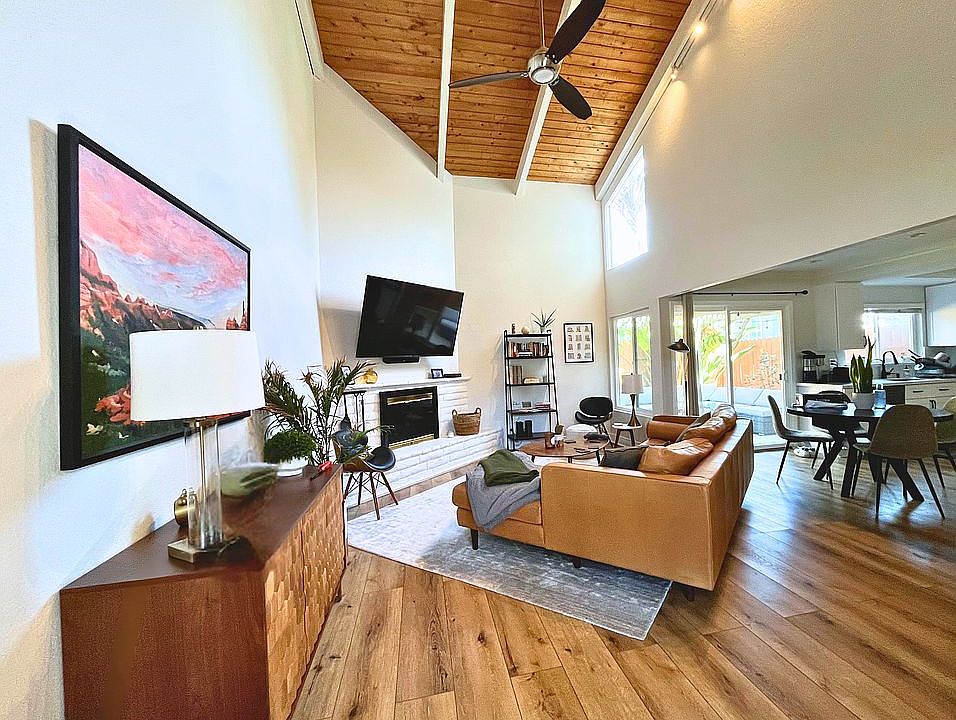 1st image of 2184 Canyon Dr APT A