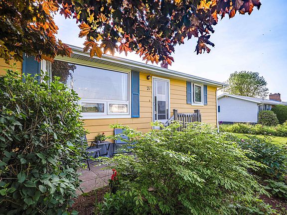 2nd image of 21 Mount Herbert Rd