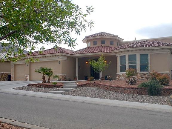 2nd image of 1144 Calle Lomas Dr