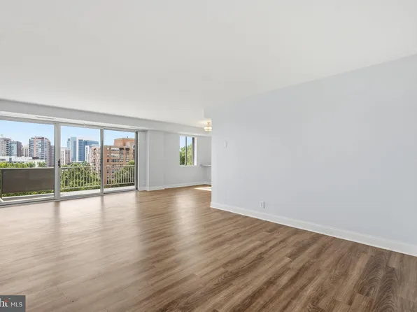 8315 N Brook Ln #2902, Bethesda, MD 20814