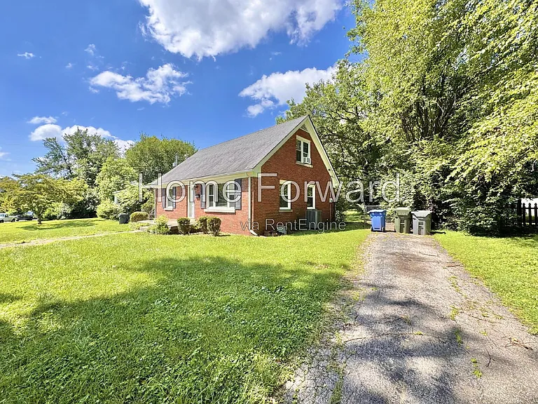 510 Hill N Dale Rd — Photo 2