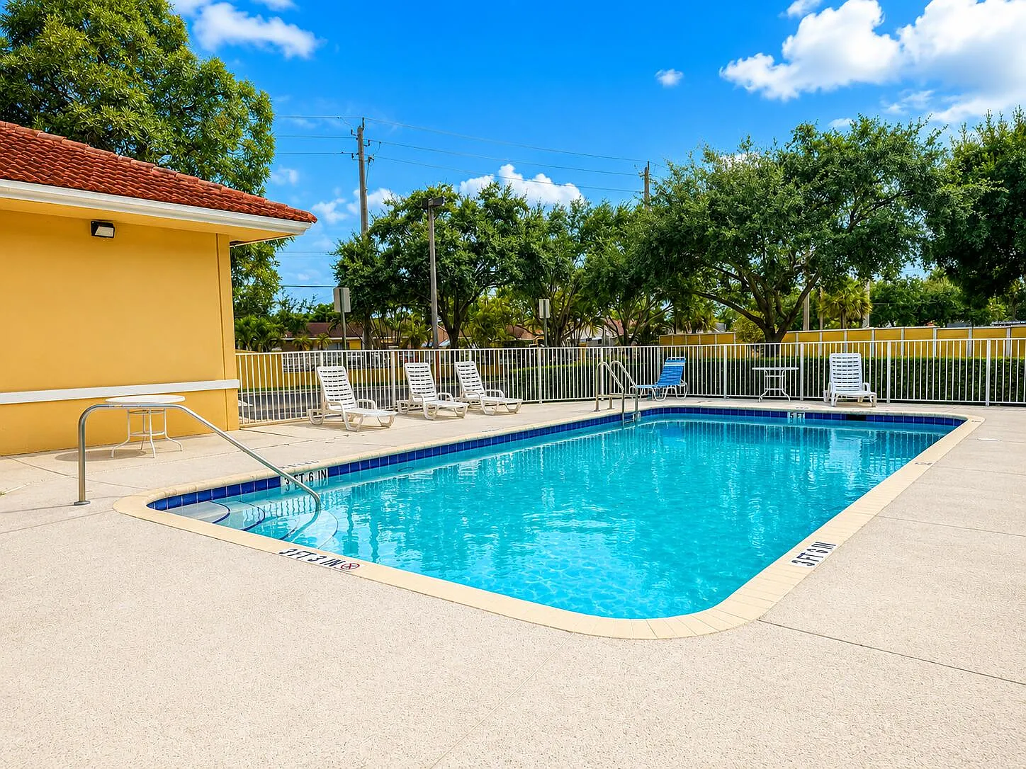 1 bed, 1.0 bath, 615 sqft, $1,595 — Photo 3