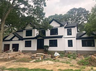 48 Newkirt Ave, West Babylon, NY 11704