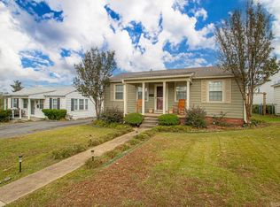 113 Englewood Rd, Cammack Village, AR 72207