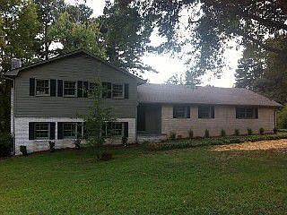 1st image of 537 White Oak Dr SW