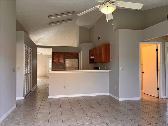 3rd image of 8013 Gamboge Ct
