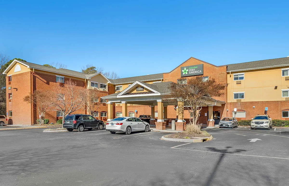 Exterior - Chesapeake - Churchland Blvd.