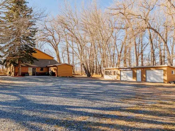 745 Southfork Rd, Cody, WY 82414