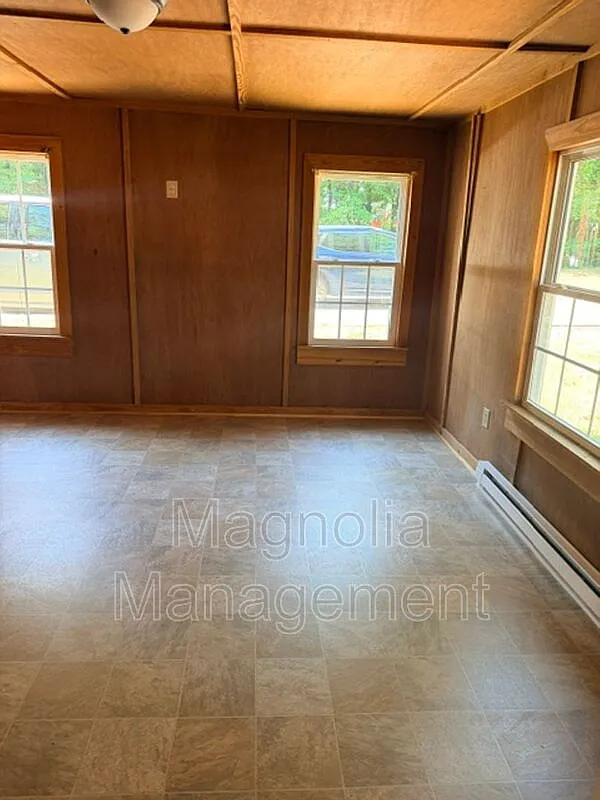 2 bed, 1.0 bath, $795 — Photo 4