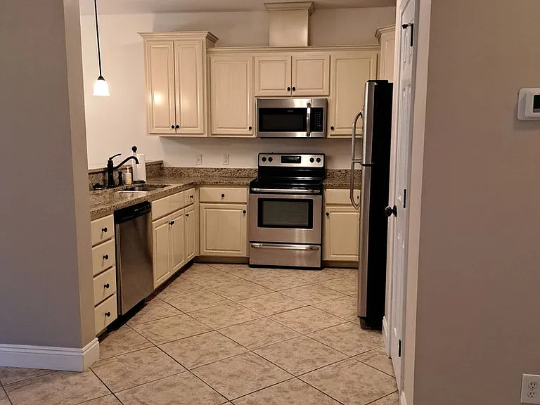 1734 Annabellas Dr — Photo 3