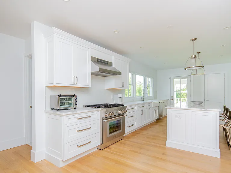10 Little Cobb Rd — Photo 11