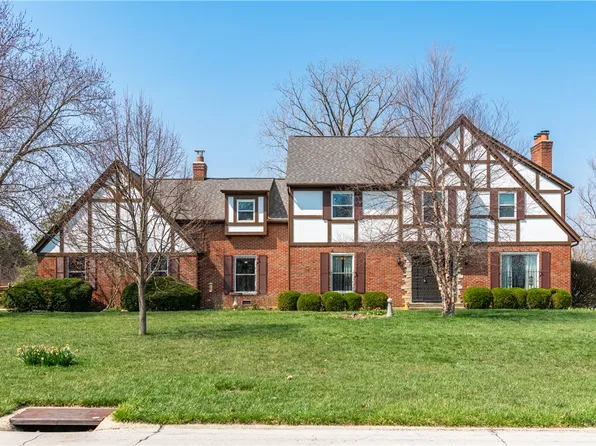 6571 Swissway Dr, Dayton, OH 45459