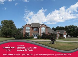 1833 W Phoenix Court Dr, Mustang, OK 73064