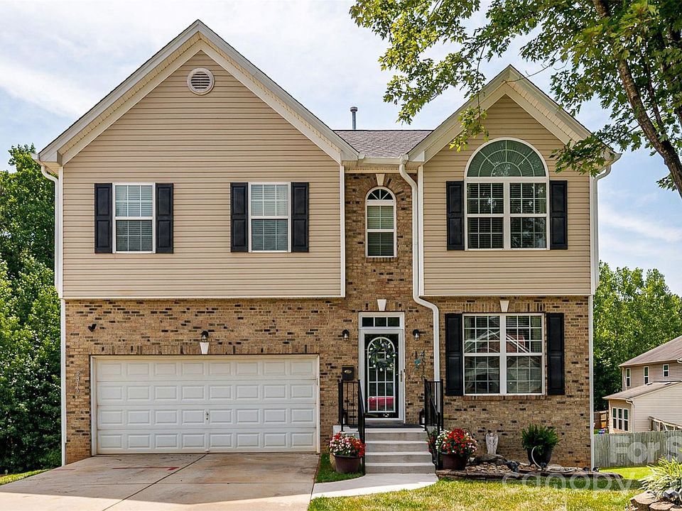 1st image of 4816 Eagle Creek Dr