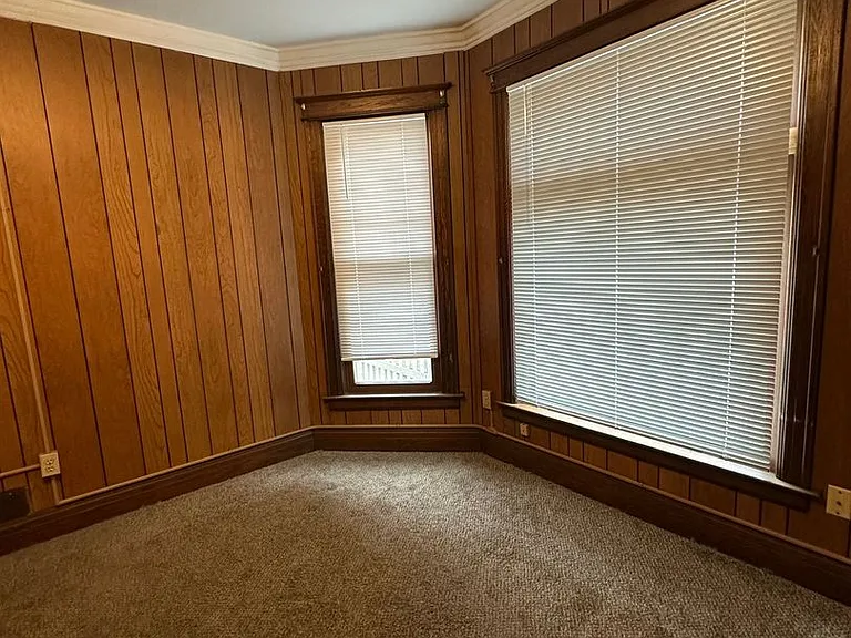 413 W Forest Ave — Photo 4