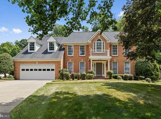 20764 Windemere Ct, Sterling, VA 20165