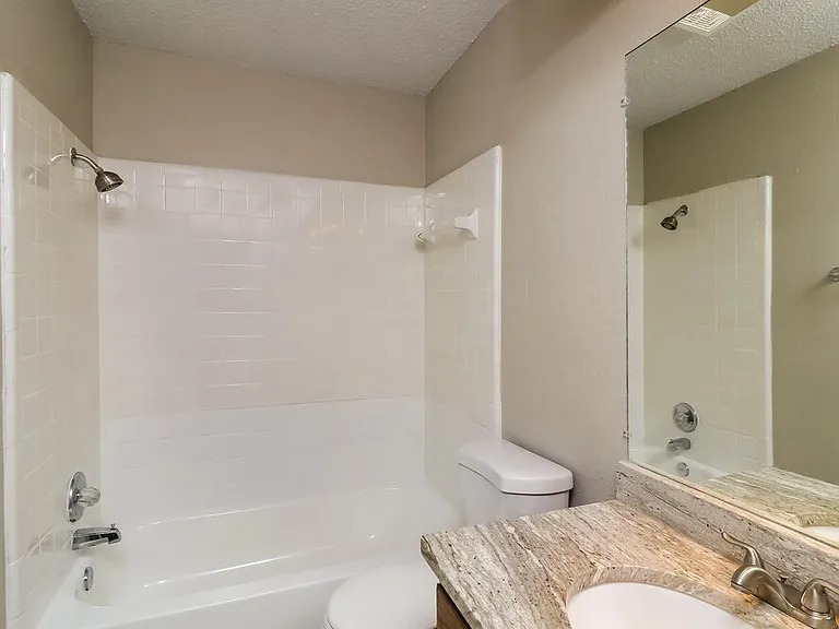 721 Owens Dr — Photo 15