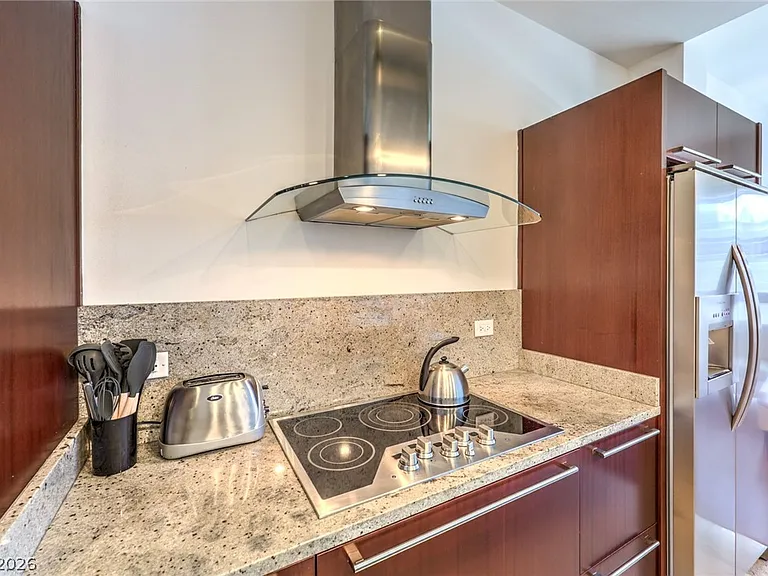4471 Dean Martin Dr #307 — Photo 18