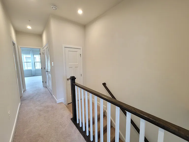 8663 Shady Pines Dr — Photo 13